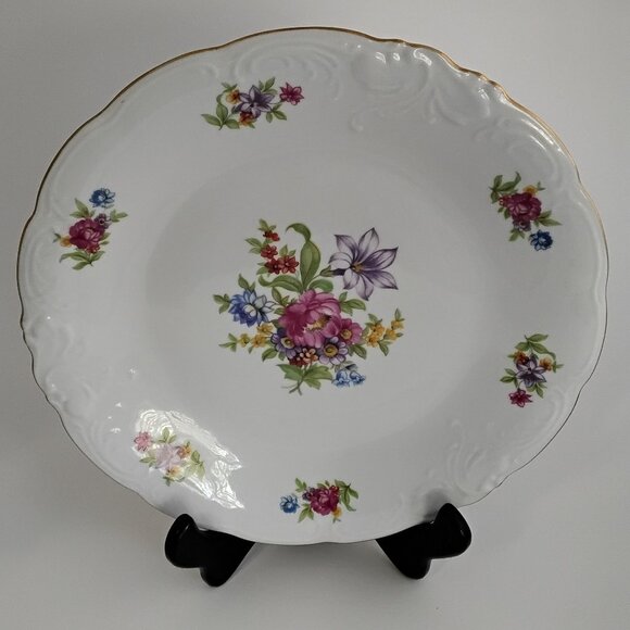 Wawel China Dinner Plates (2) & Saucers (4) Meissen Flower (Raised Scroll) - Picture 4 of 8